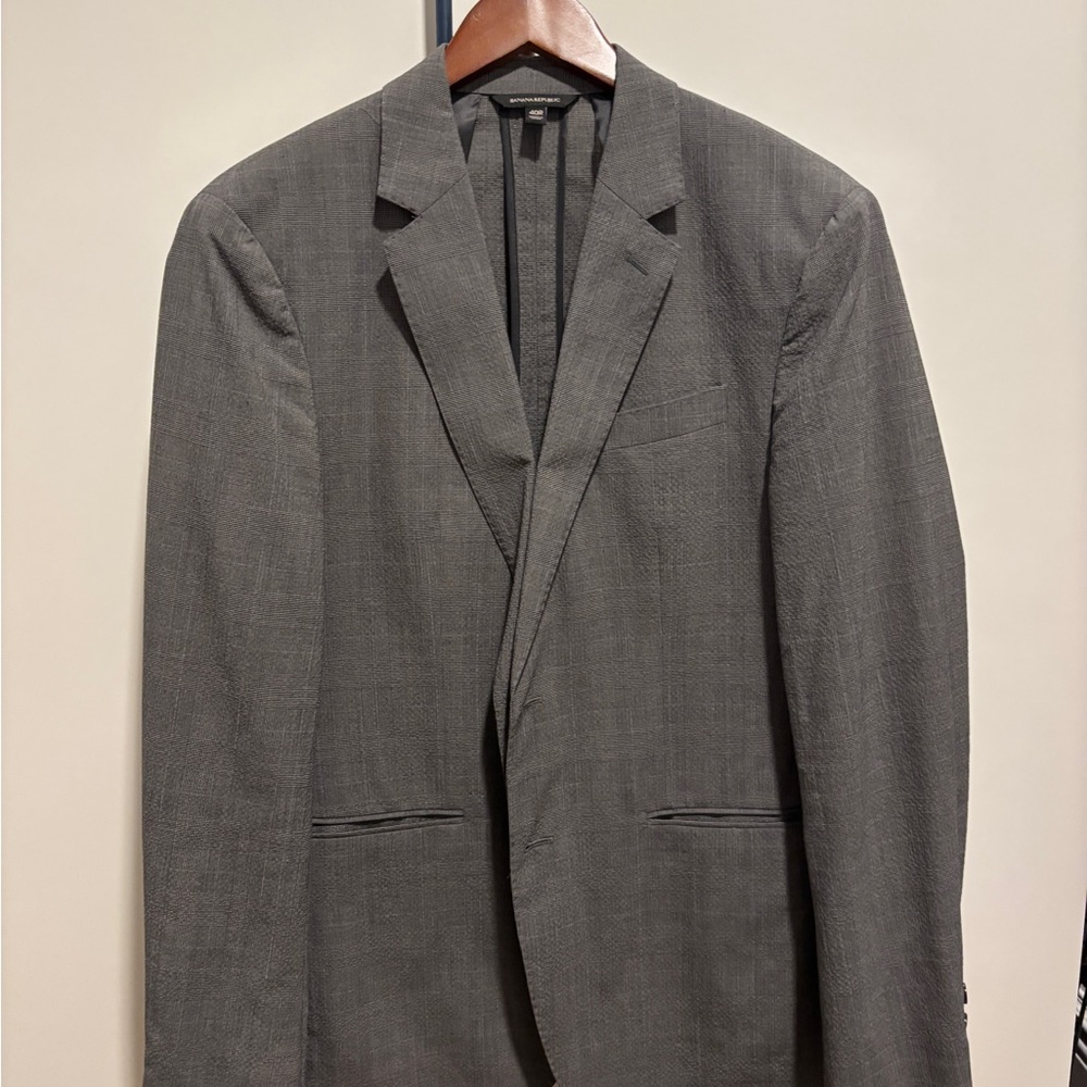 Classic Gray Men's Blazer